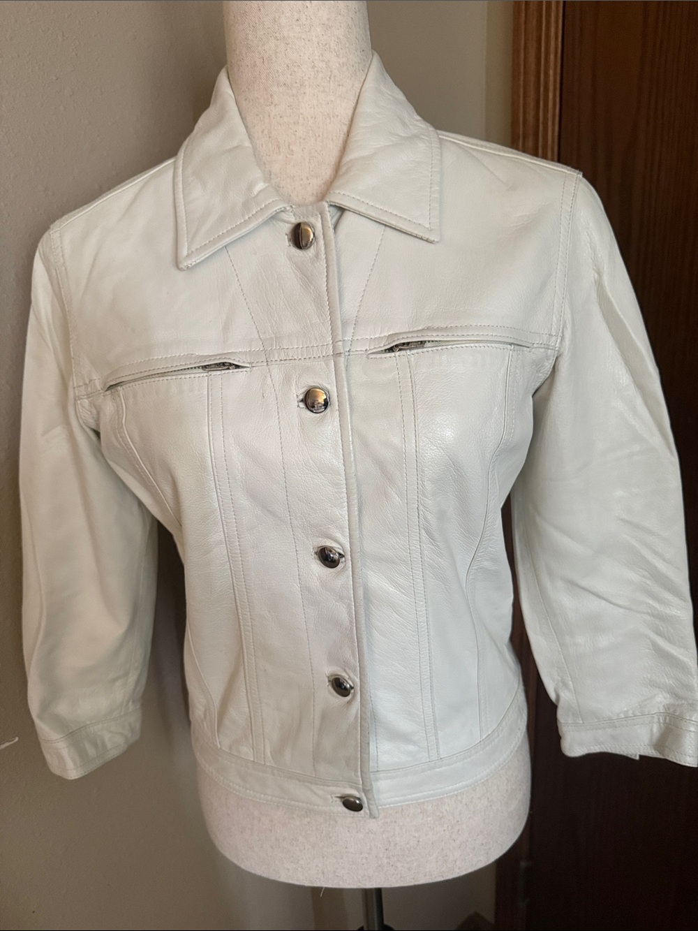 Cache white leather coat